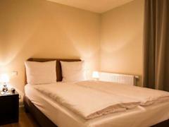 Zimmerbild 13