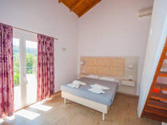 Zimmerbild 9