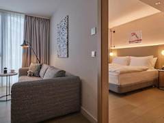 Zimmerbild 13