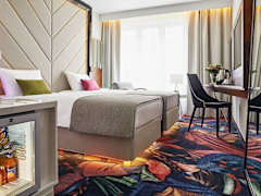 Zimmerbild 32