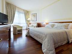 Zimmerbild 23