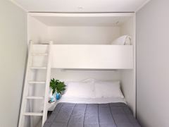 Zimmerbild 32