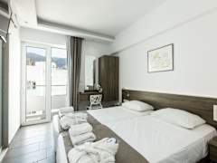 Zimmerbild 81