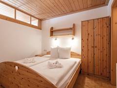 Zimmerbild 24