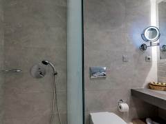 Zimmerbild 12