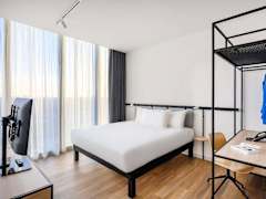 Zimmerbild 12