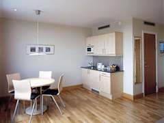 Zimmerbild 57