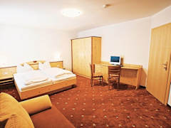 Zimmerbild 4