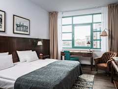Zimmerbild 6