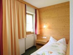 Zimmerbild 6