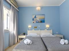 Zimmerbild 4