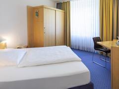 Zimmerbild 12
