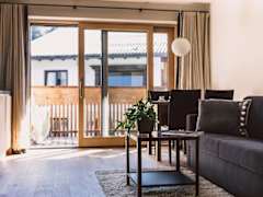Zimmerbild 4