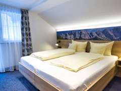 Zimmerbild 12