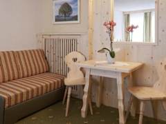 Zimmerbild 4