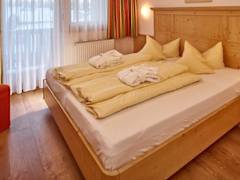 Zimmerbild 15