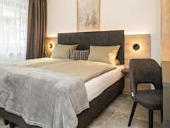 Zimmerbild 9