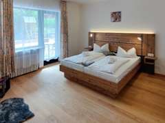 Zimmerbild 28