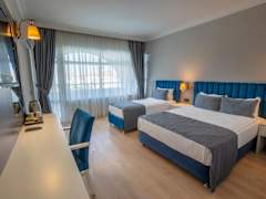Zimmerbild 12