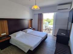 Zimmerbild 7