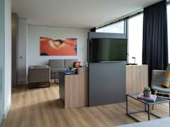 Zimmerbild 9