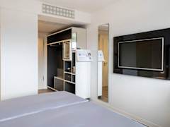 Zimmerbild 8