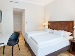 Zimmerbild 62