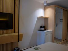 Zimmerbild 4