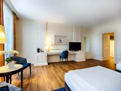 Zimmerbild 23