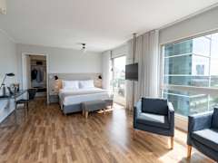 Zimmerbild 2