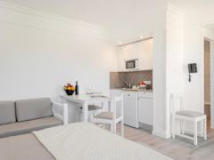 Zimmerbild 28