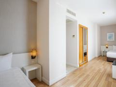 Zimmerbild 12