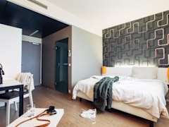 Zimmerbild 8