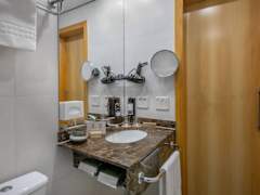 Zimmerbild 68