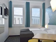 Zimmerbild 4