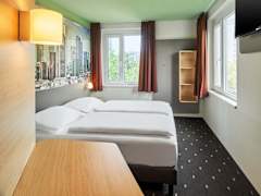 Zimmerbild 2