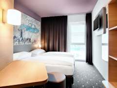 Zimmerbild 8