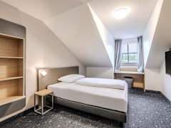 Zimmerbild 14