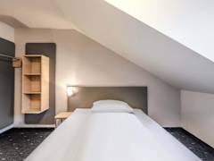 Zimmerbild 9