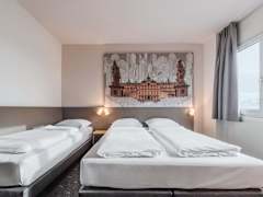 Zimmerbild 9