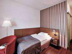 Zimmerbild 6
