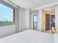 Zimmerbild 6