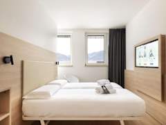 Zimmerbild 5