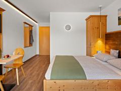 Zimmerbild 7