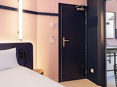 Zimmerbild 8