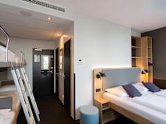 Zimmerbild 4