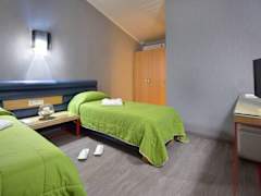 Zimmerbild 8