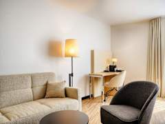 Zimmerbild 9