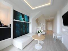 Zimmerbild 8