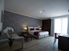 Zimmerbild 8